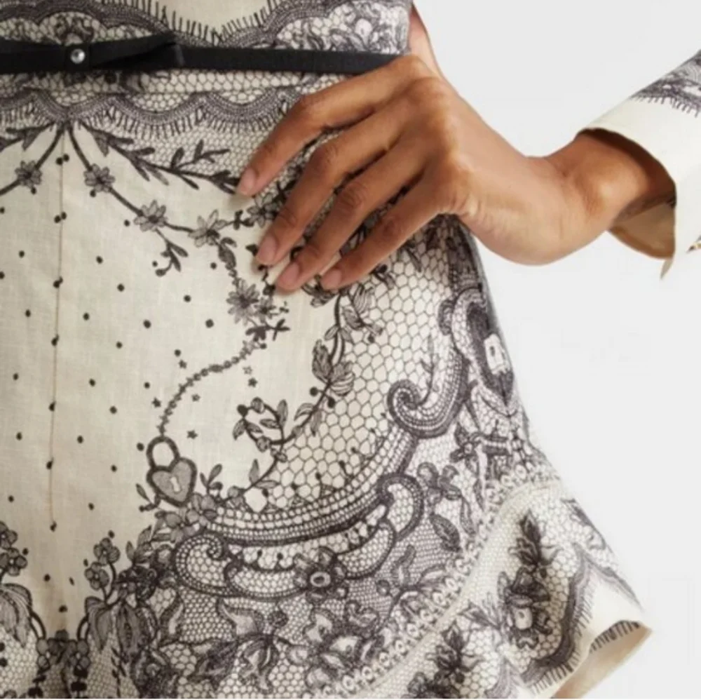 ZIMMERMANN'Crush Flat Front Frill' shorts Size 2 USA M - Picture 2 of 5